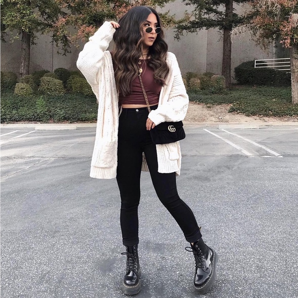 Chunky Oversized Knit Cardigan